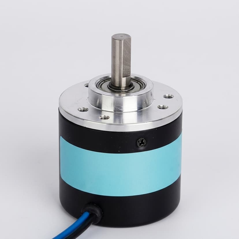 Dual encoder joint actuator reference for QDD control architecture